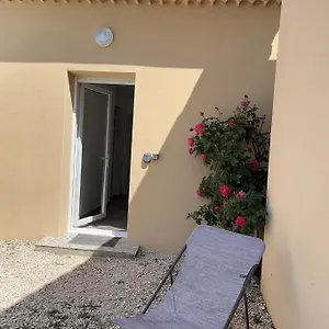  Hébergement de vacances La Petite Violette